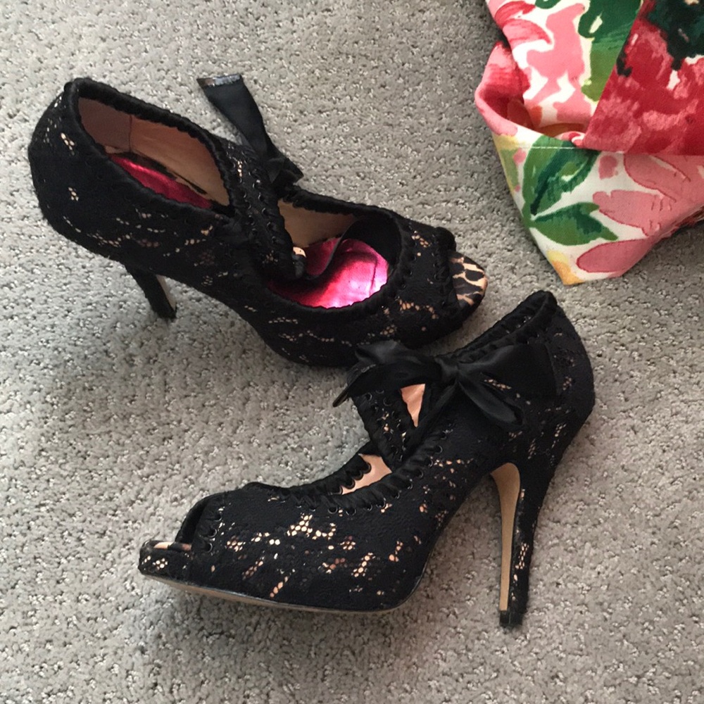 Betsey Johnson pumps